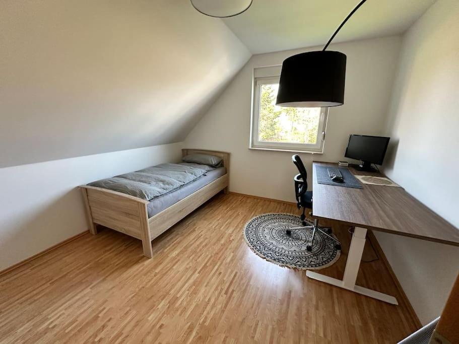 Sonniges & Ruhiges Apartment Mit Balkon Nahe Berlin ツォイテン エクステリア 写真