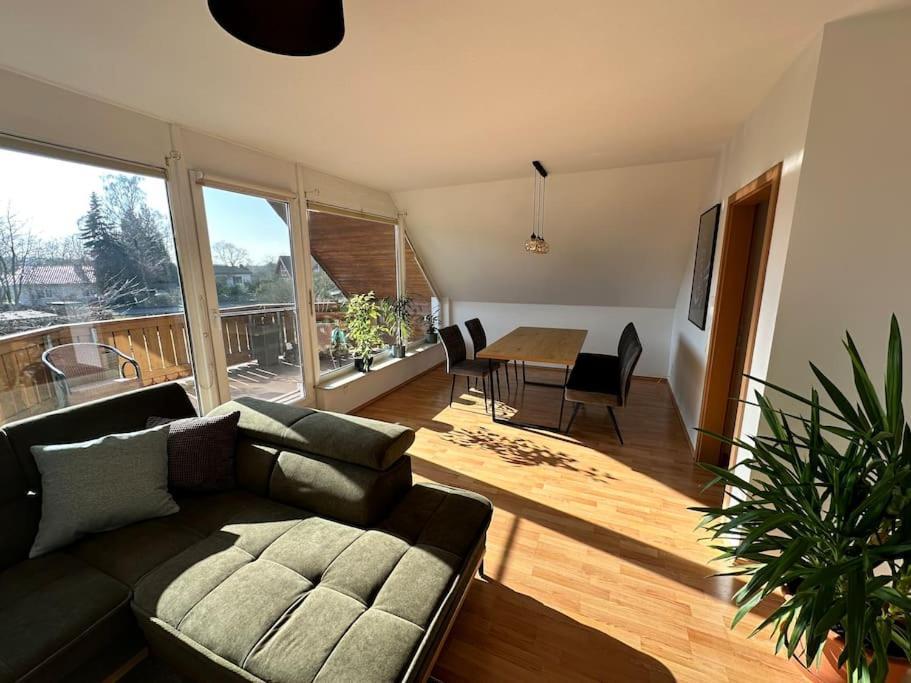 Sonniges & Ruhiges Apartment Mit Balkon Nahe Berlin ツォイテン エクステリア 写真